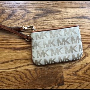 Michael Kors wristlet
